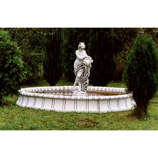 Springbrunnen aus Stein