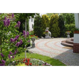 Blumenschale mit Motiv aus Stein