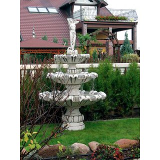 Springbrunnen aus Stein