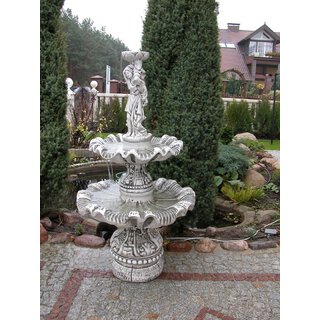 Springbrunnen aus Stein